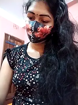 Snapshot of Prionti- chatting on 10/13/25, 03:17 Prionti- online show from 10/13/25, 03:17