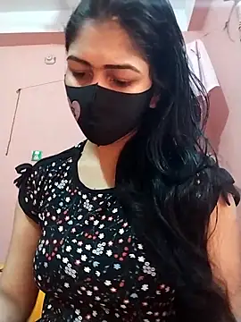 Snapshot of Prionti- chatting on 10/25/25, 03:25 Prionti- online show from 10/25/25, 03:25