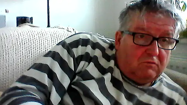 Snapshot of Dicks58Tracey chatting on 11/23/25, 09:09 Dicks58Tracey online show from 11/23/25, 09:09