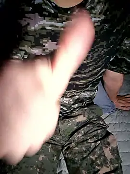 111owo111 online show from 09/30/25, 02:11