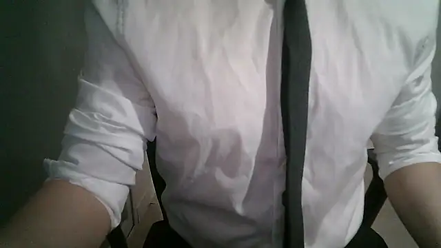 111owo111 online show from 04/27/26, 12:14