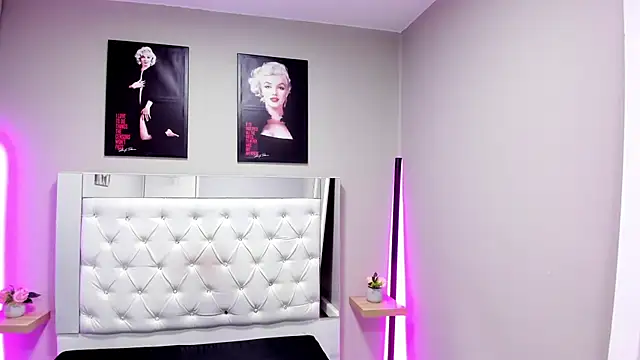 Snapshot of hanna_sexx__ chatting on 03/14/25, 12:07 hanna sexx online show from 03/14/25, 12:07