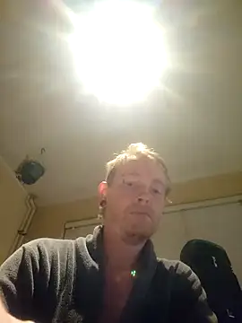 piercingpik online show from 05/16/26, 07:45