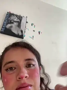 Lucy YupiSweet online show from 11/19/25, 04:18