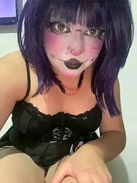 Lucy YupiSweet online show from 07/04/26, 08:53