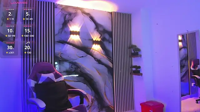 chloe jacksonn online show from 03/31/26, 10:10