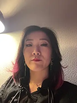 AikoYamada online show from 11/30/25, 06:28