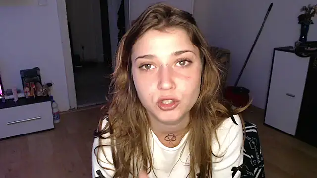 Aliens4twenty online show from 10/24/25, 06:54