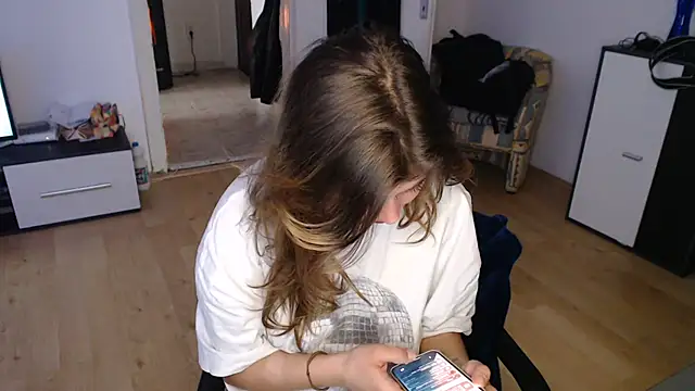 Aliens4twenty online show from 12/02/25, 09:58