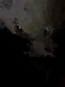 Snapshot of hyderabadii_boi chatting on 11/19/25, 01:22 hyderabadii boi online show from 11/19/25, 01:22