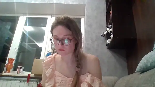 Snapshot of Jugira chatting on 04/19/26, 09:28 Jugira online show from 04/19/26, 09:28