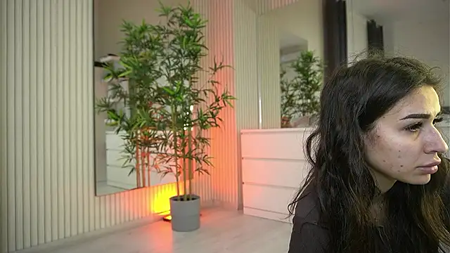 EmmaBlanco online show from 03/24/26, 06:07