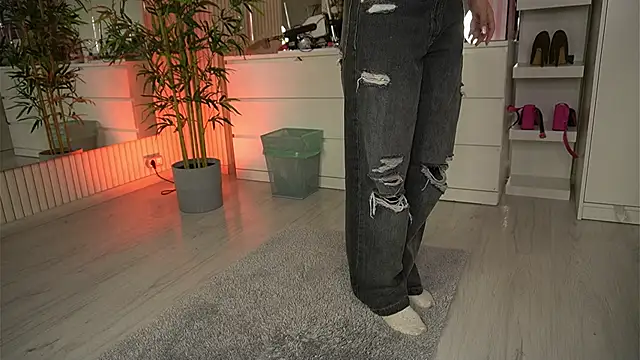 EmmaBlanco online show from 04/04/26, 04:22