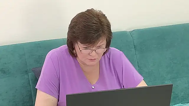 Sandra Sunrise online show from 11/04/25, 07:51