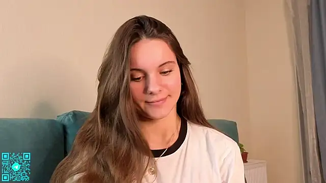 Snapshot of chloemilka chatting on 09/26/25, 05:39 chloemilka online show from 09/26/25, 05:39