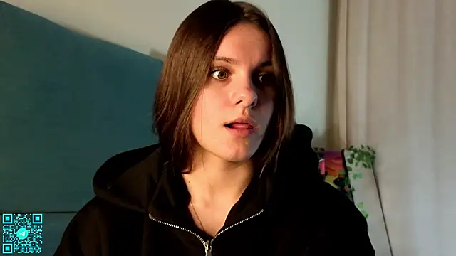 chloemilka online show from 03/22/26, 05:16