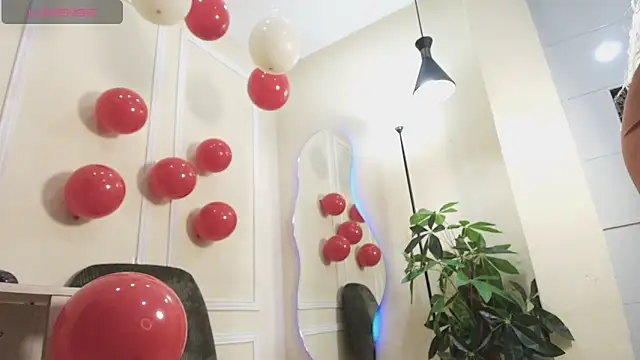 biancaa 18 online show from 11/20/25, 12:05