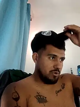 maxiiii125 online show from 11/17/25, 05:19