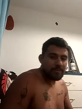 maxiiii125 online show from 11/24/25, 02:33