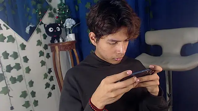 Kaoriimatsuii online show from 12/17/25, 09:26