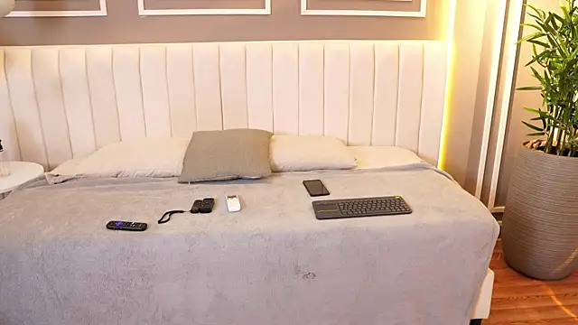 Ethan occonor online show from 12/22/25, 06:16