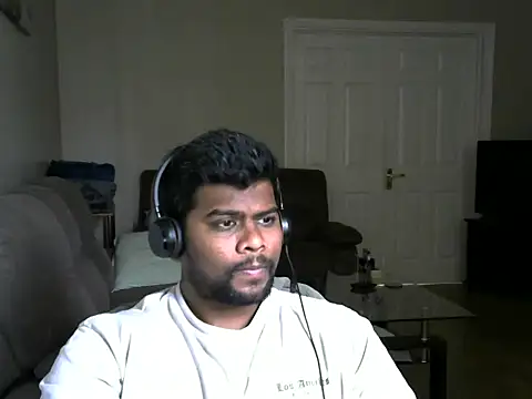 Snapshot of CrazyShashank chatting on 08/05/26, 07:44 CrazyShashank online show from 08/05/26, 07:44