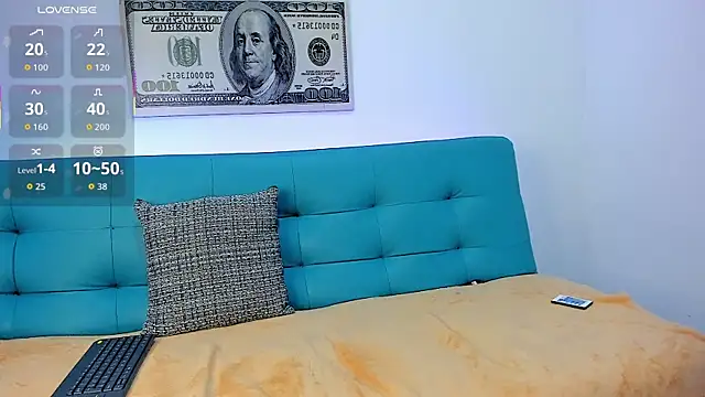 elizabeth lamer online show from 04/15/26, 02:18