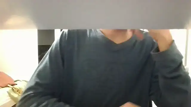 Snapshot of Alexpereezzz chatting on 12/18/25, 06:03 Alexpereezzz online show from 12/18/25, 06:03