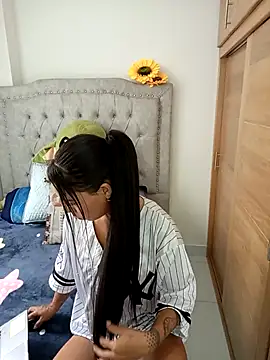 Babyboo honey online show from 11/17/25, 12:44