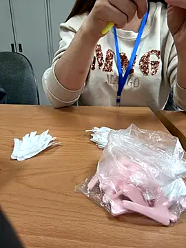 PhuongNhi21 online show from 10/24/25, 01:46