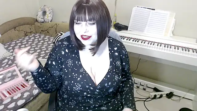 -heartsease- online show from 01/17/26, 07:39