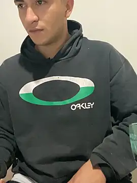 Tavinho067 online show from 10/30/25, 04:36