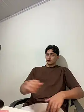 Tavinho067 online show from 04/18/26, 04:38