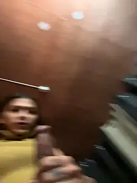 Snapshot of Ur_latinahotpaprika chatting on 10/17/25, 12:08 Ur latinahotpaprika online show from 10/17/25, 12:08