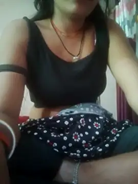 Desi couple305 online show from 11/06/25, 04:13