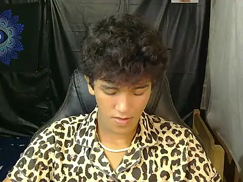 kenbigcockxx online show from 02/12/26, 08:48