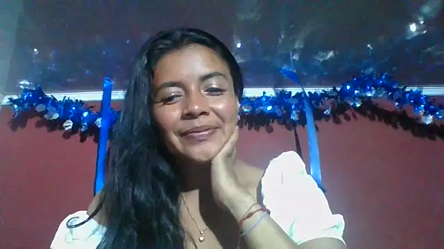 DianaOchoa  online show from 12/18/25, 08:53