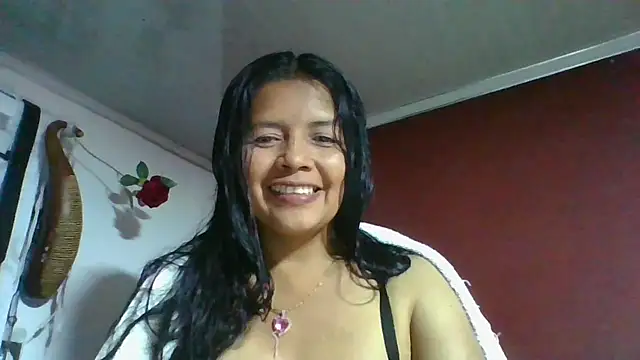 DianaOchoa  online show from 05/08/26, 03:34