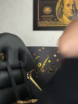 candy  fox  online show from 10/05/25, 12:58