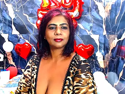 indianerotica69 online show from 02/19/26, 06:26