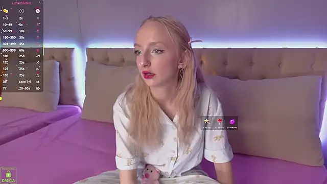 maya snow online show from 10/15/25, 04:45