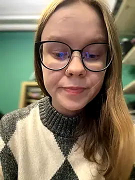 Snapshot of _CherryBloom_ chatting on 10/03/25, 07:05 CherryBloom online show from 10/03/25, 07:05