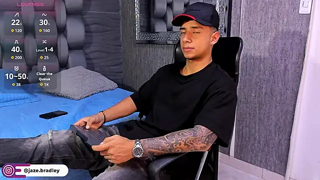 jaze bradley online show from 10/02/25, 05:20