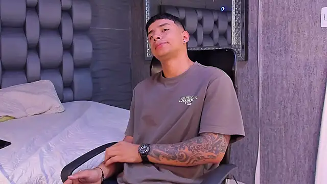 jaze bradley online show from 11/12/25, 11:32