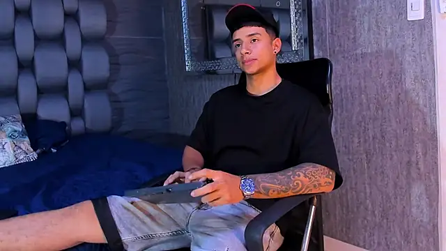 jaze bradley online show from 01/14/26, 11:27