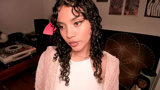 Nati     online show from 03/12/26, 03:56