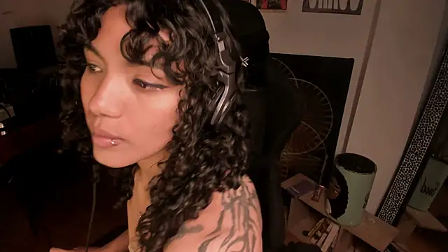 Nati     online show from 04/09/26, 06:19