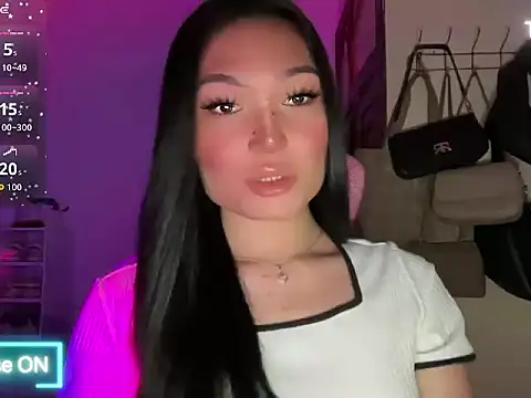 Makeamesswithjenieyang online show from 03/01/26, 11:23