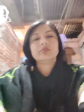 lunna 07 online show from 10/05/25, 05:50