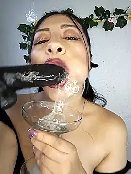 lunna 07 online show from 03/10/26, 02:11